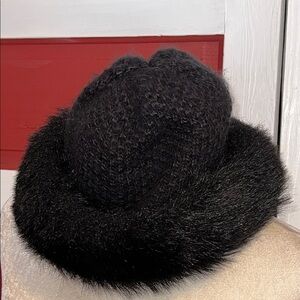 Elegant Vintage Aris Faux Fur Black Acrylic Women's Hat. One Size